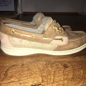 Women’s sperry shoes